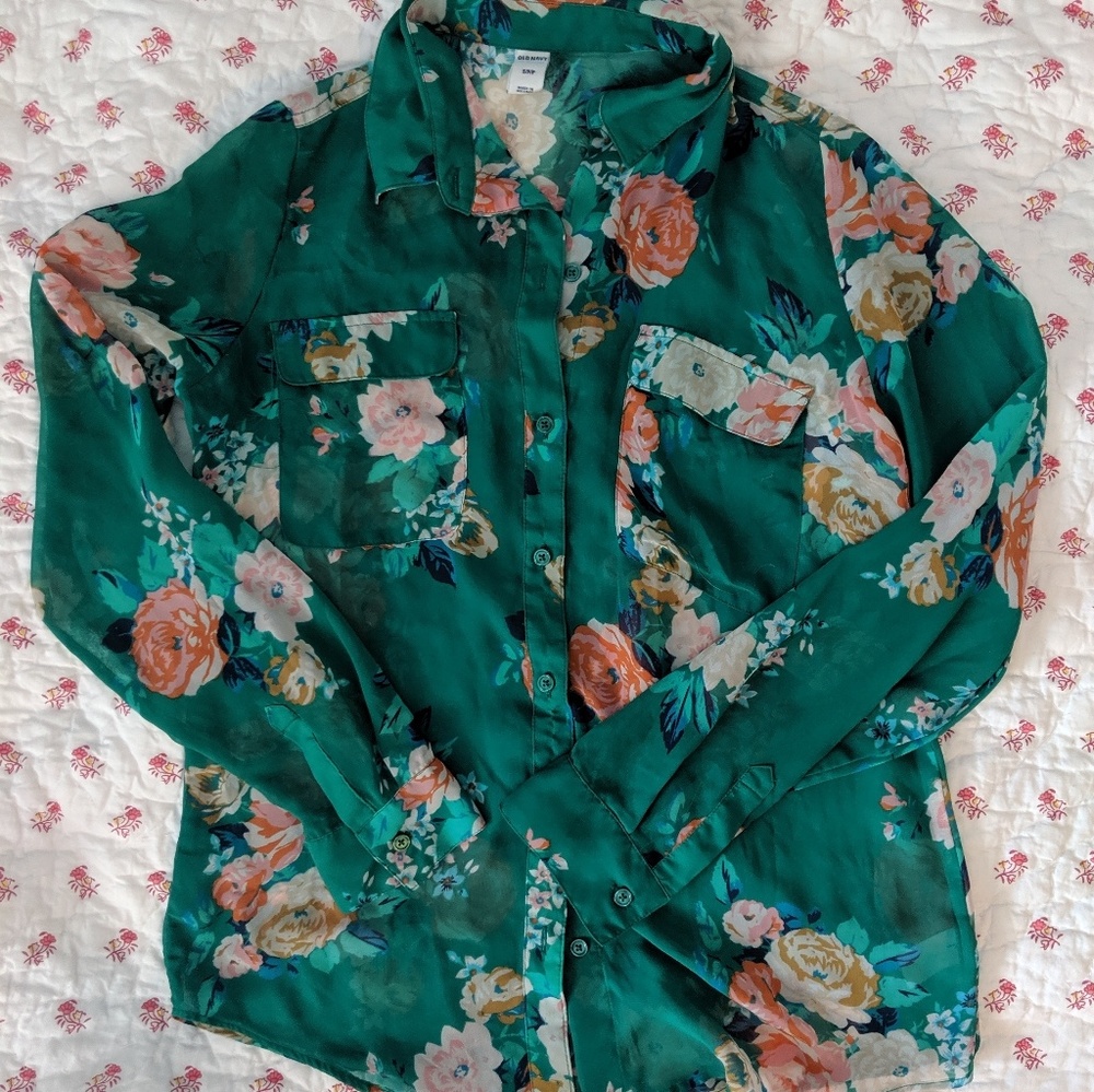 Old Navy sheer button down top